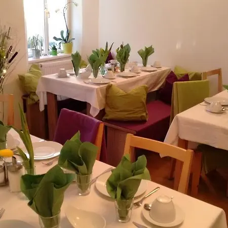 מלון Cityhotel Junger Fuchs